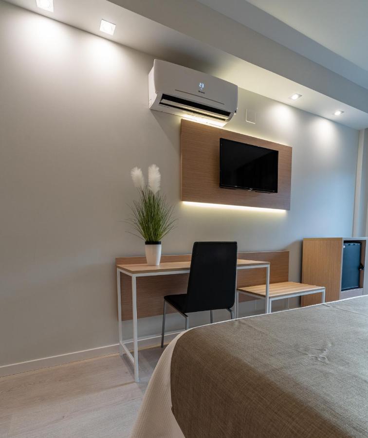 בנידורם Hotel Golden מראה חיצוני תמונה