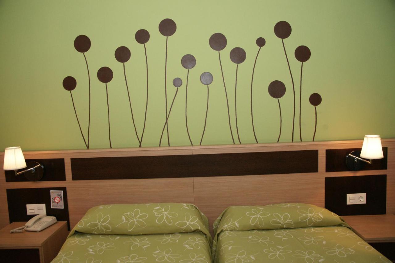 בנידורם Hotel Golden מראה חיצוני תמונה