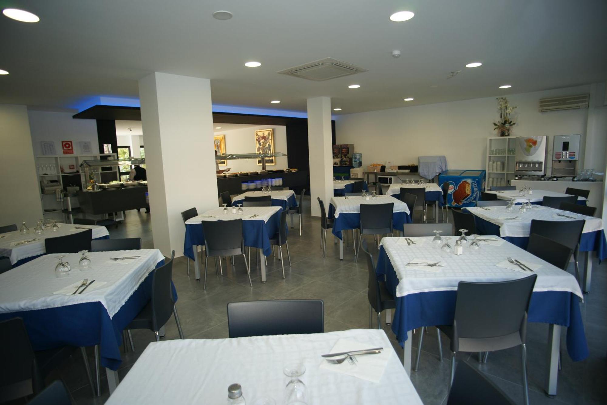 בנידורם Hotel Golden מראה חיצוני תמונה