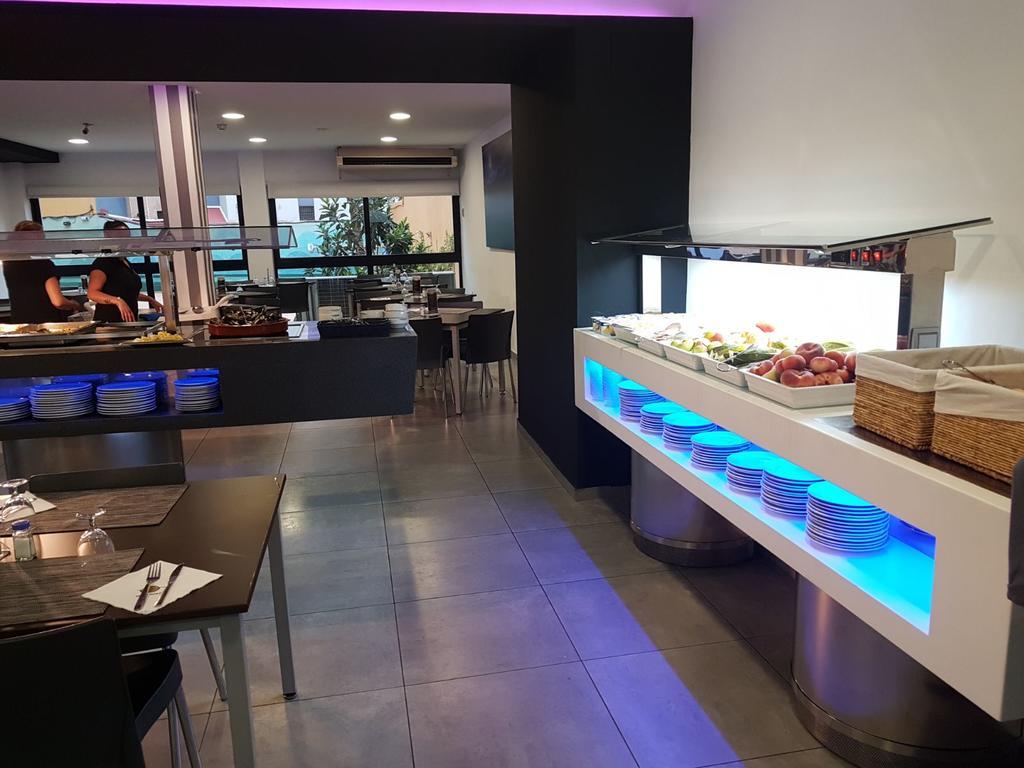 בנידורם Hotel Golden מראה חיצוני תמונה